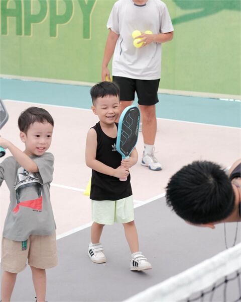 Ưu điểm khi chọn vợt Pickleball chính hãng: