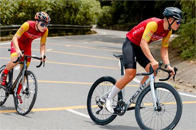 Xe đạp đua giá rẻ 2026 hot nhất những mẫu nào