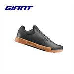 Giầy xe đạp Giant SHUTTLEFLAT