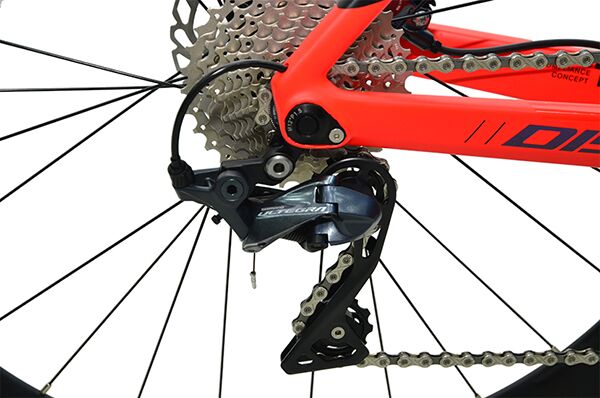 Xe đạp đua SAVA Carbon Colorado Disc 8020