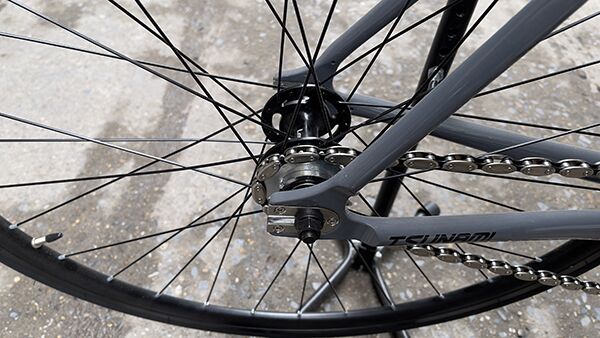 Xe đạp Fixed Gear TSUNAMI SNM100
