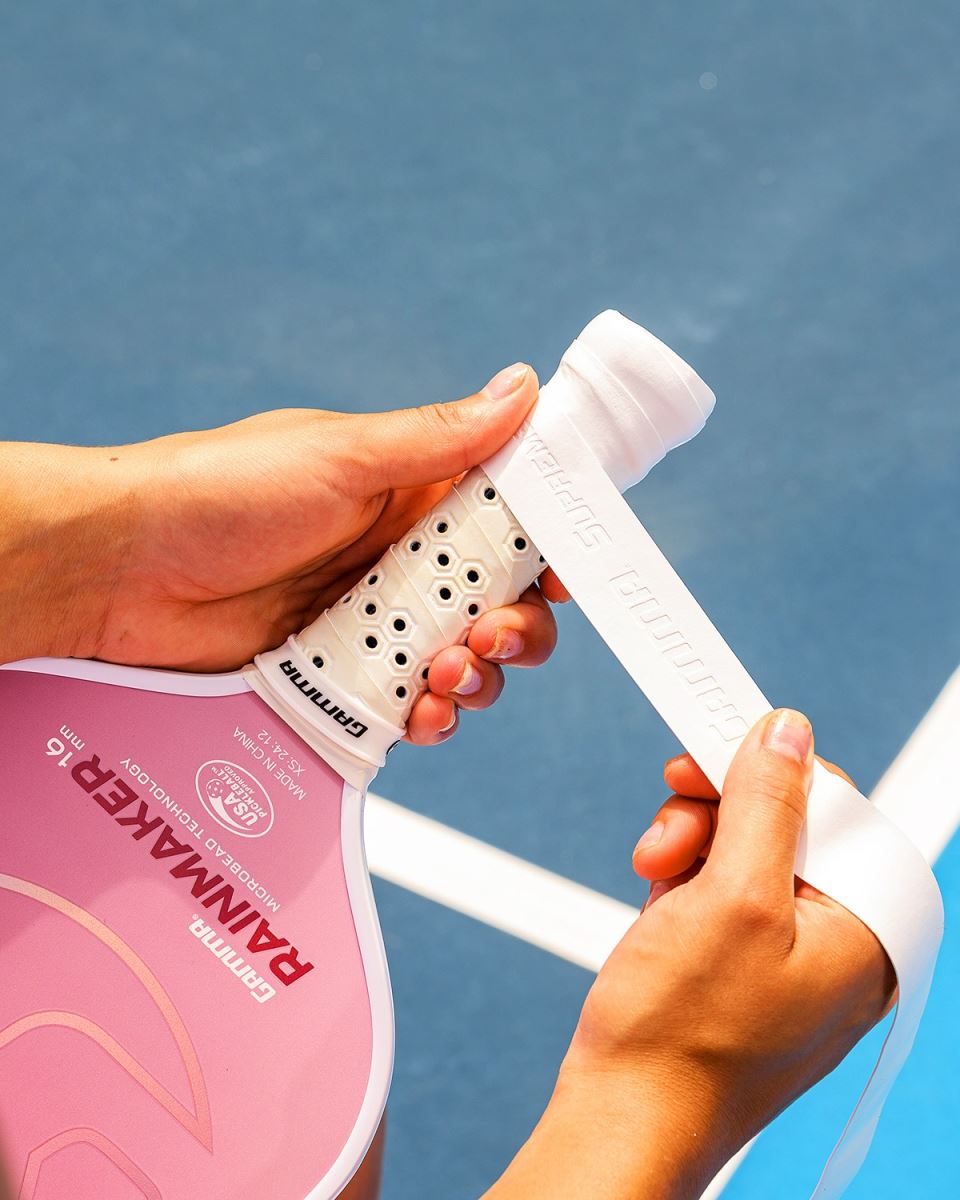 Tay cầm nhỏ, êm, chống trượt