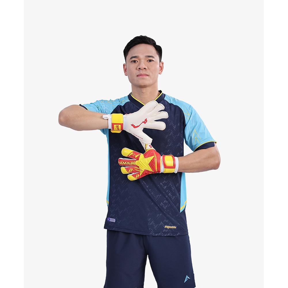 găng tay thủ môn Kaiwin Golden Star 1