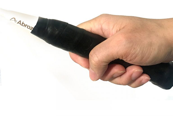 Cầm vợt kiểu cán búa (hammer grip)