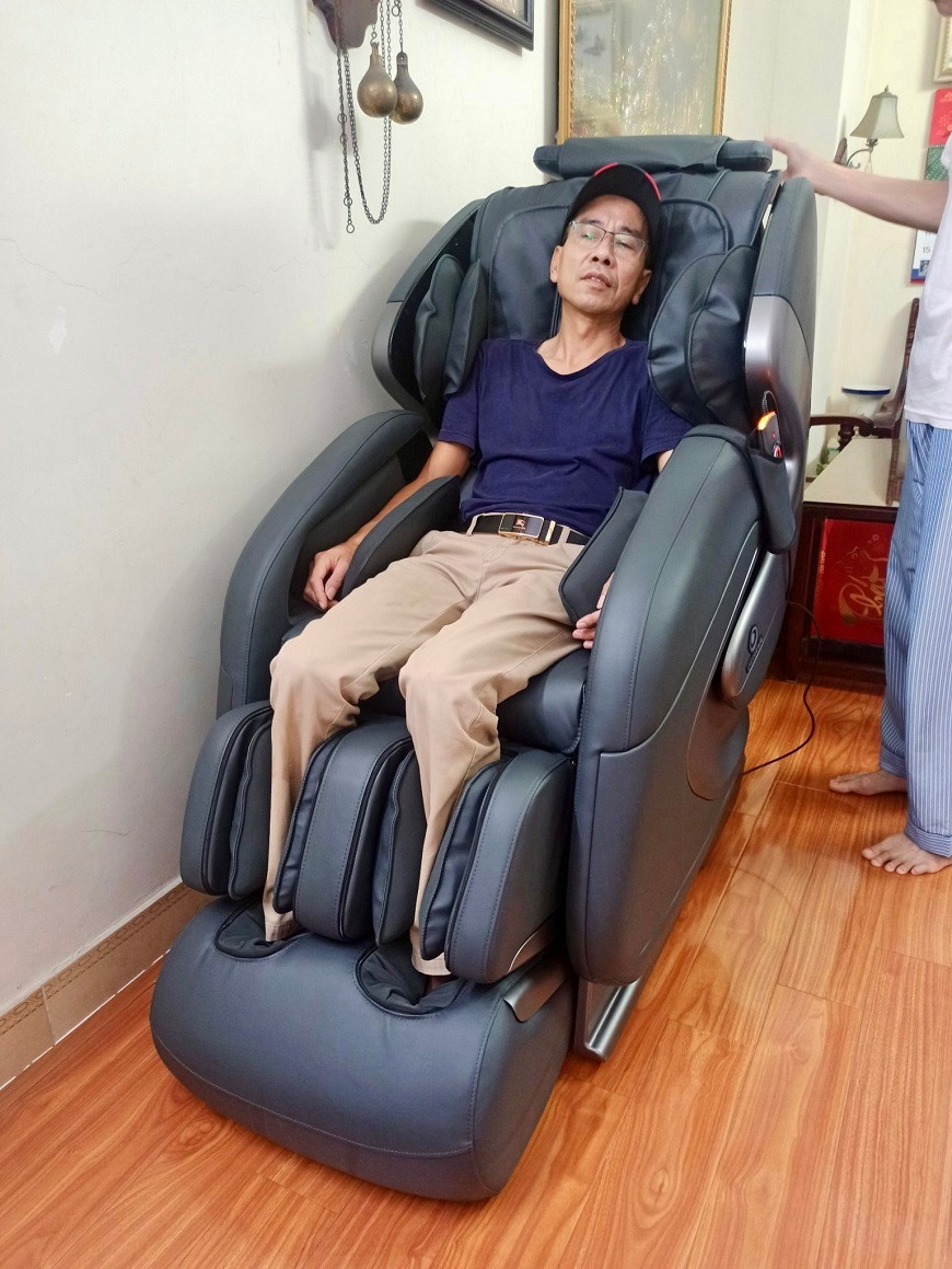 ghế massage Okinawa Crown S-988 x2