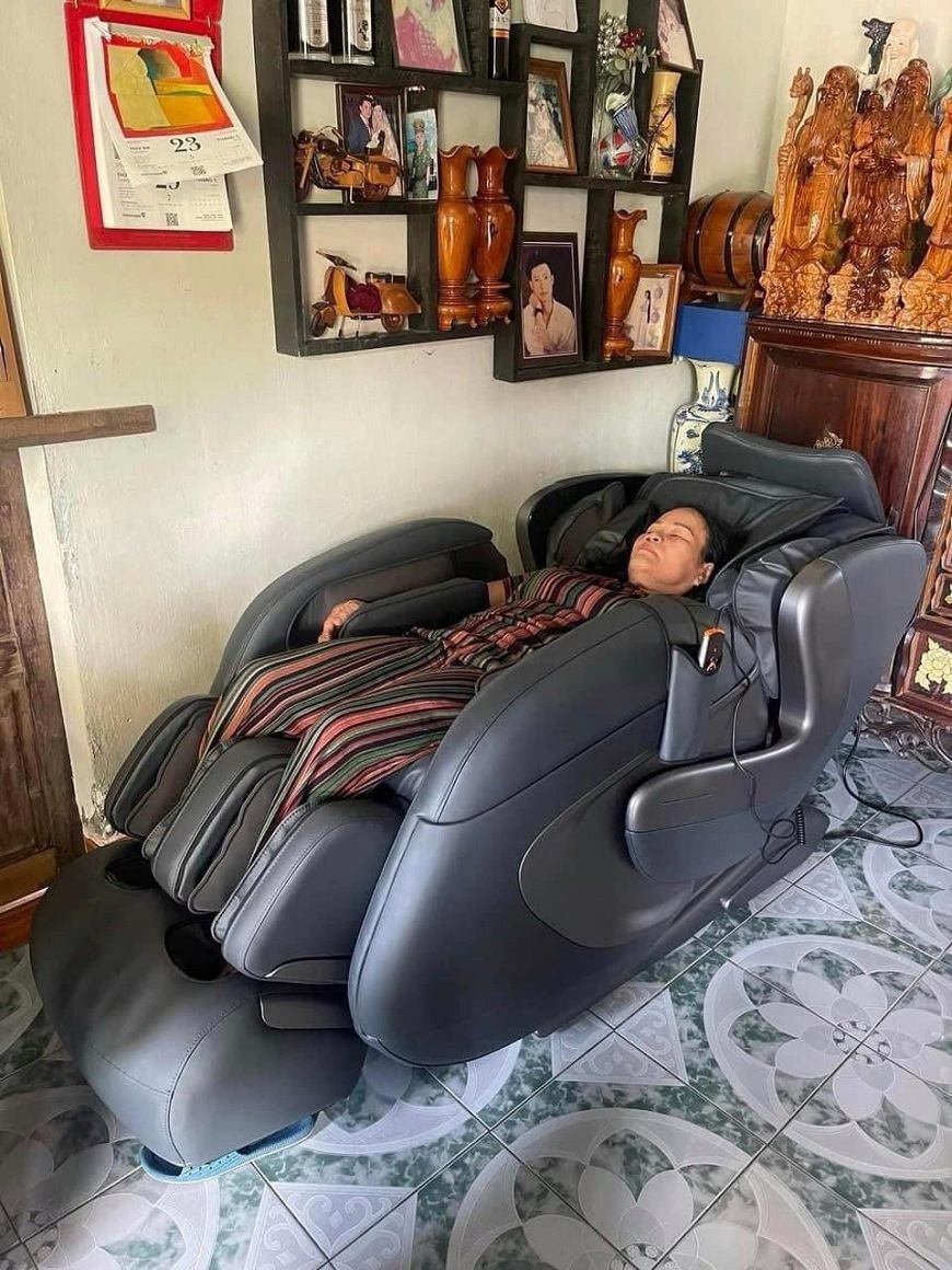 ghế massage Okinawa Crown S-988 x5