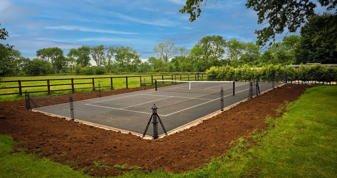 Thi công sân Pickleball