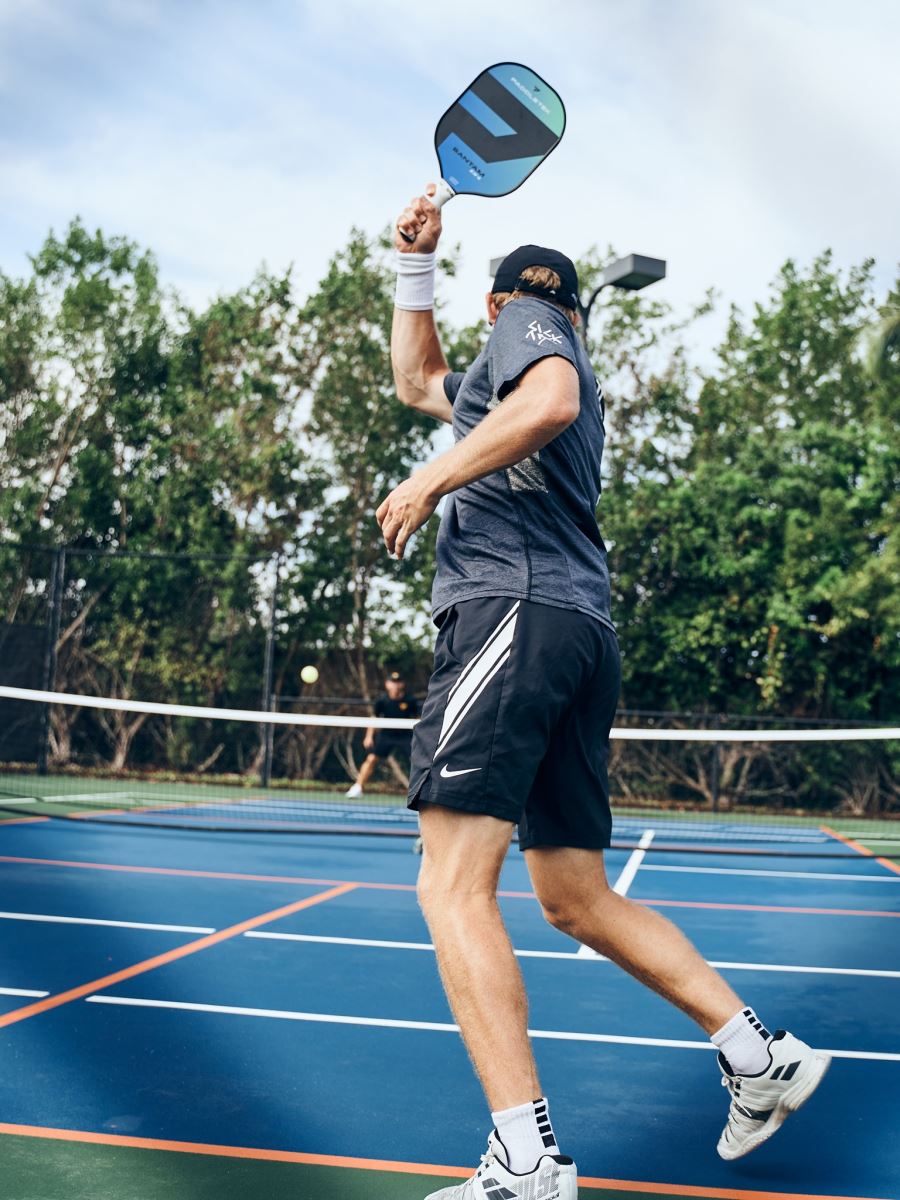 Làm thế nào để chọn vợt Pickleball phù hợp cho lối chơi công?