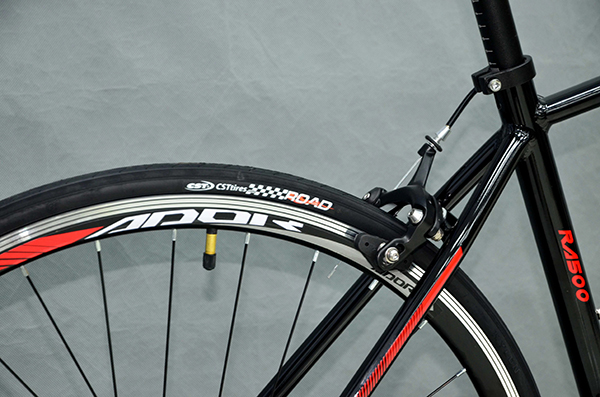 bánh xe đạp đua ADORE RA500