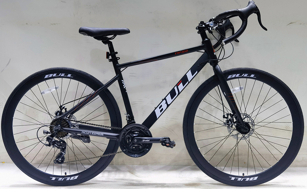xe đạp đua BULL TN400 đen