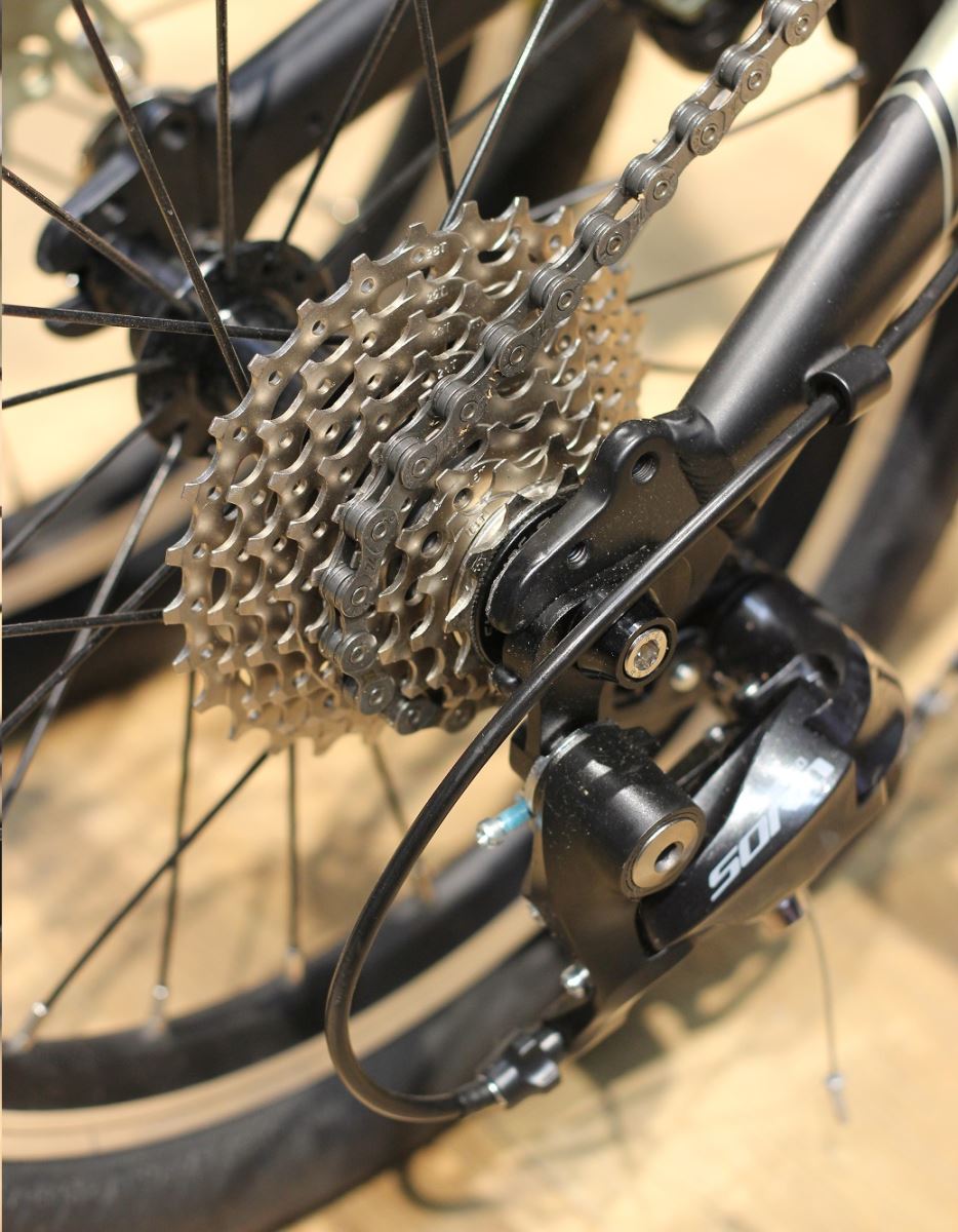 Líp Shimano 9 tầng