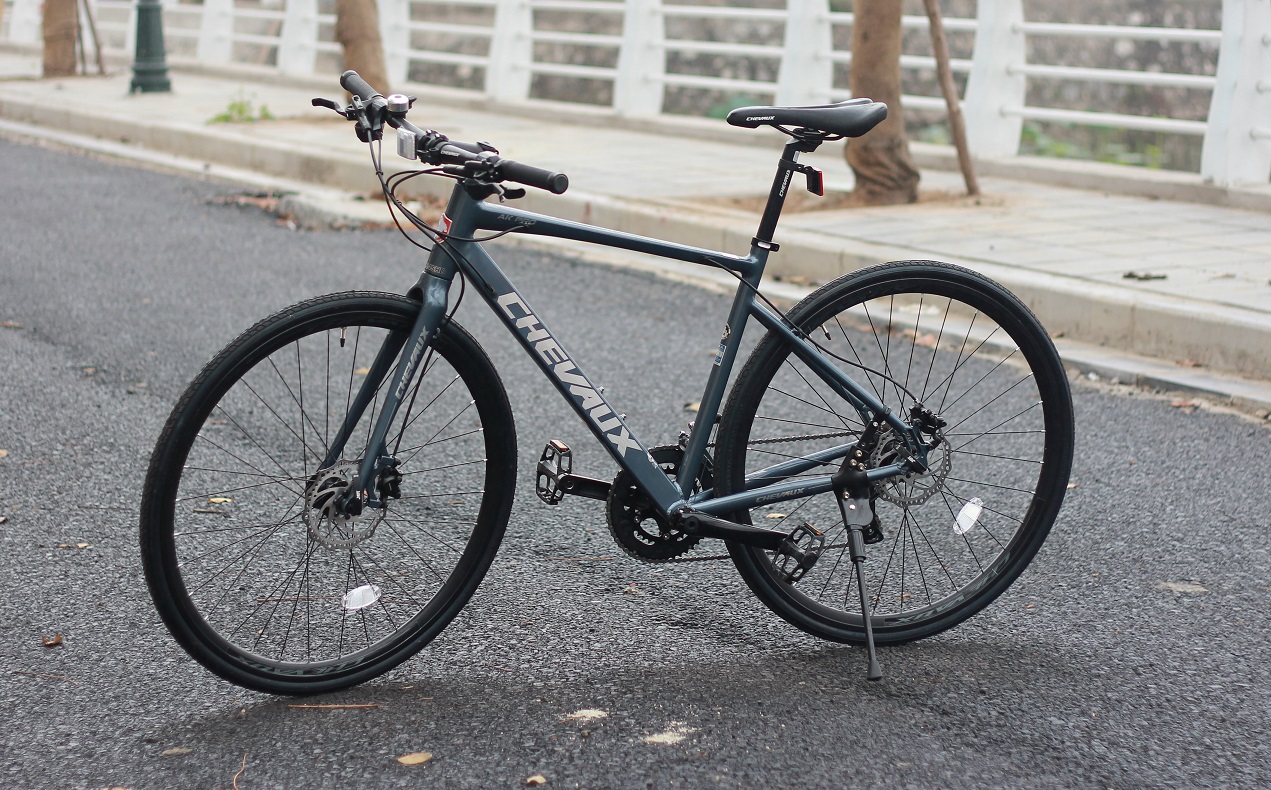 Chevaux AK Pro mầu Ghi