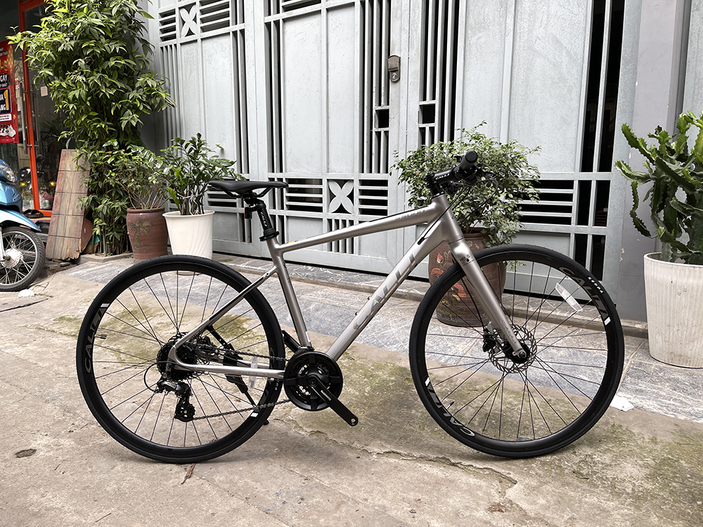 xe đạp touring CALLI S5000 2024