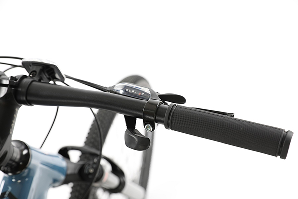 đề xe đạp địa hình thể thao CALLI 2400 2024