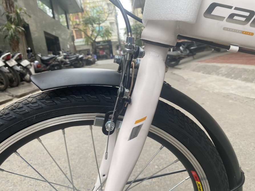Phanh trước nhẹ nhàng