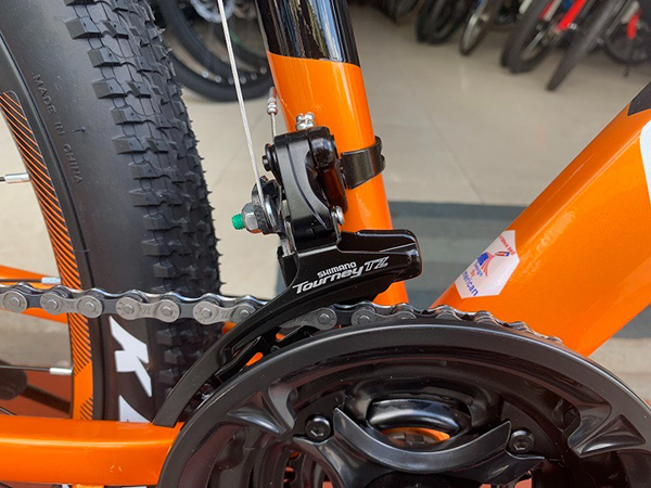 đề trước  xe đạp địa hình thể thao California 370cc 2024