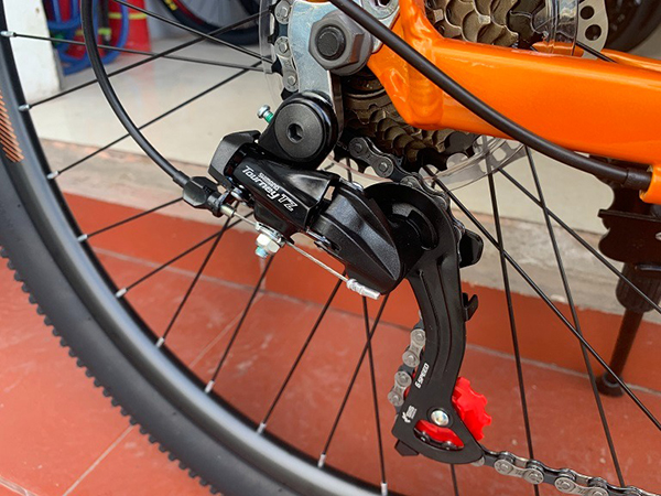củ đề xe đạp địa hình thể thao California 370cc 2024