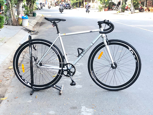 đùi đĩa xe đạp Fixed Gear California R240