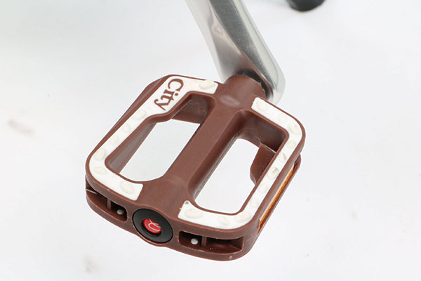 bàn đạp xe đạp nữ California Modeltime Cacao