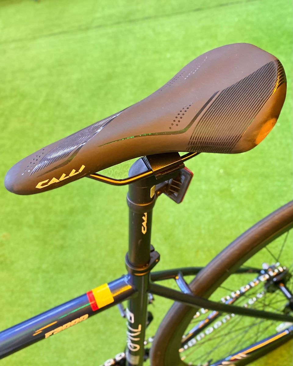 yên xe đạp Fixed Gear CALLI F3000