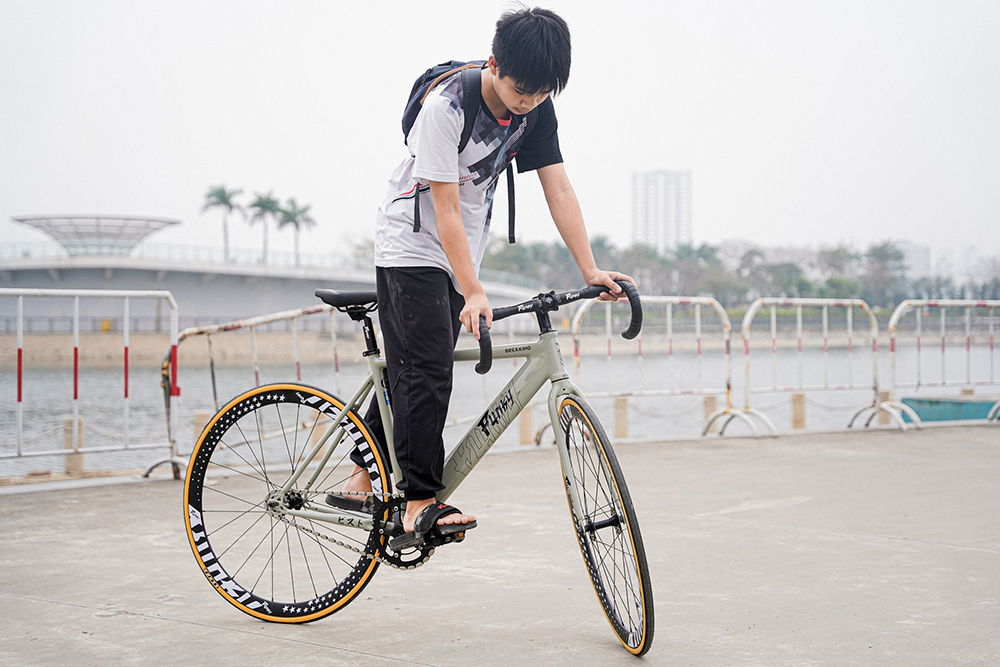 yên xe đạp Fixed Gear Funky Breaking