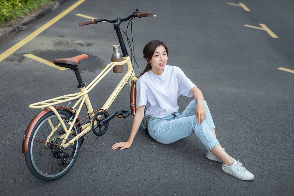 khung xe đạp nữ Momentum INEED MOCHA LTD 2023 1