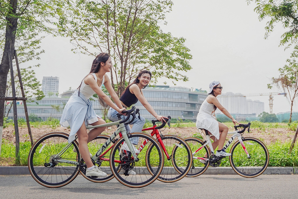 Có nên mua xe đạp đua giá rẻ không? Vì sao?