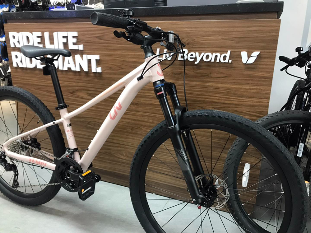 phuộc xe đạp địa hình thể thao LIV TEMPT 2 2023