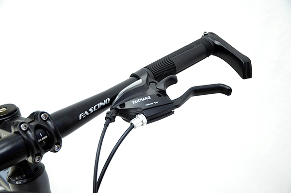 tay phanh xe đạp touring Fascino FT-700s