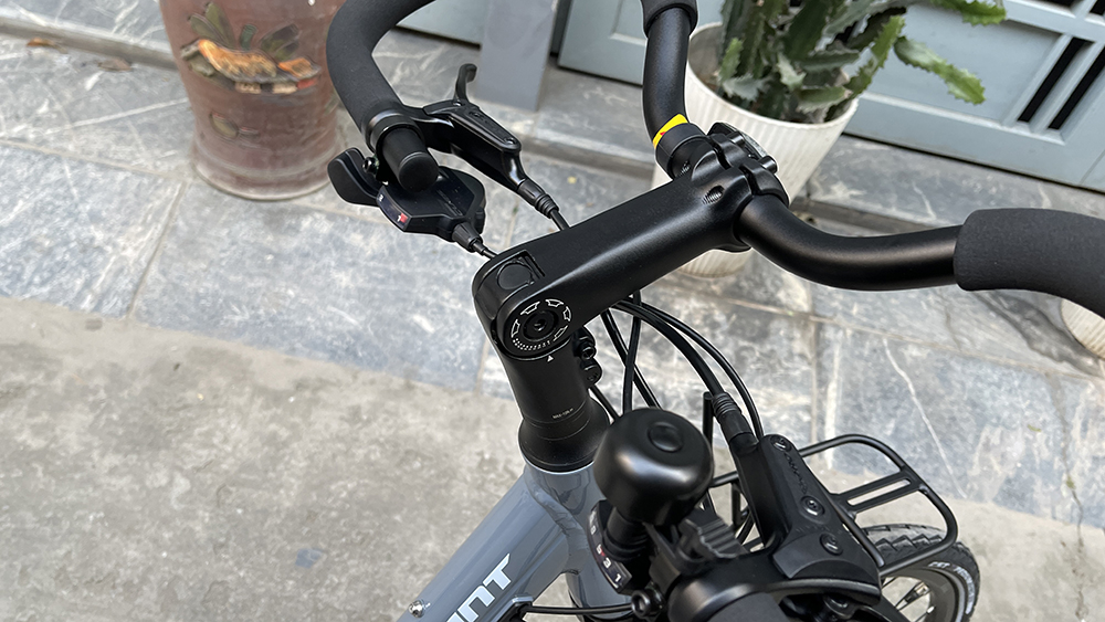 pô tăng xe đạp touring Giant TROOPER 5300 2024