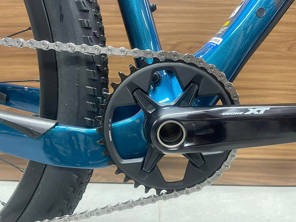 đùi đĩa xe đạp địa hình thể thao Giant XTC ADV 1 27.5 2024