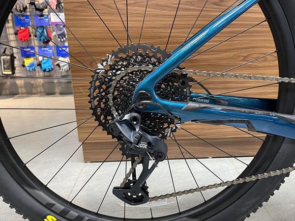củ đề xe đạp địa hình thể thao Giant XTC ADV 1-S 29 2024