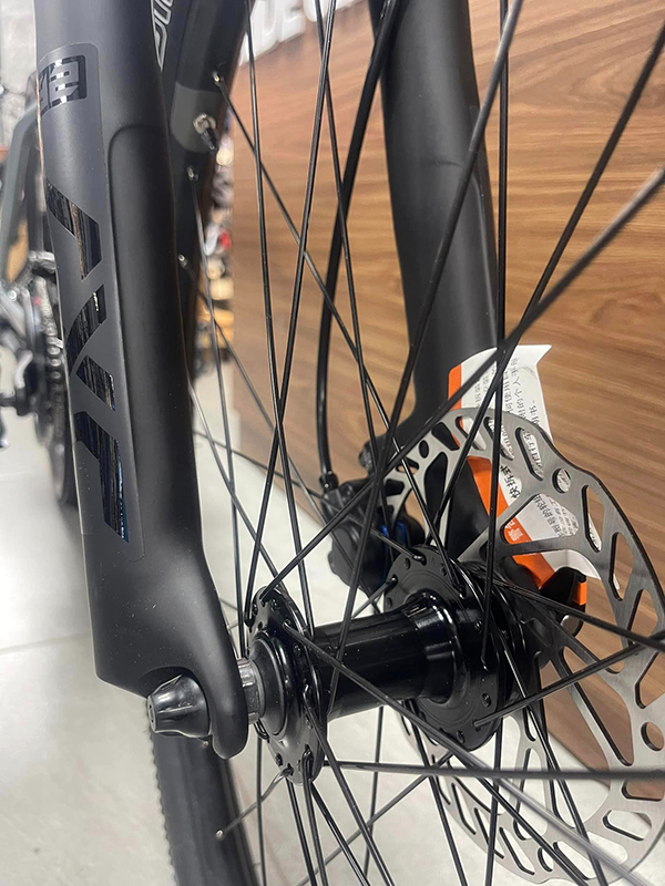 phanh xe đạp địa hình thể thao Giant XTC ELITE 2024