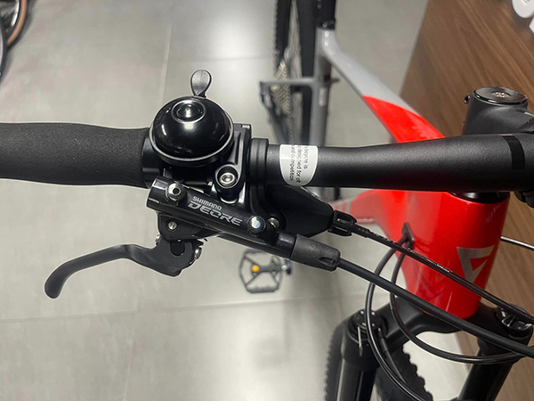 tay phanh xe đạp địa hình thể thao Giant XTC ADV 2 2023