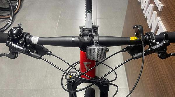 ghi đông xe đạp địa hình thể thao Giant XTC ADV 2 2023