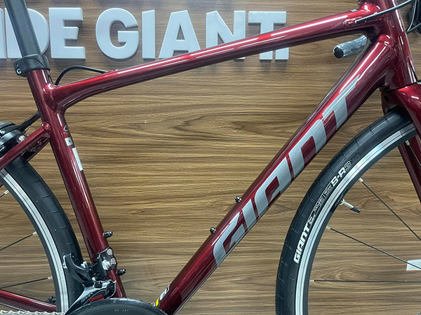 khung xe đạp đua Giant CONTEND 1 2024