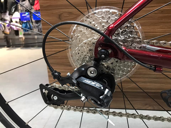 củ đề xe đạp đua Giant CONTEND 1 2024
