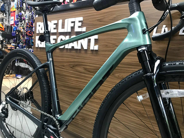 khung xe đạp đua Giant REVOLT X ADV PRO 2 2023