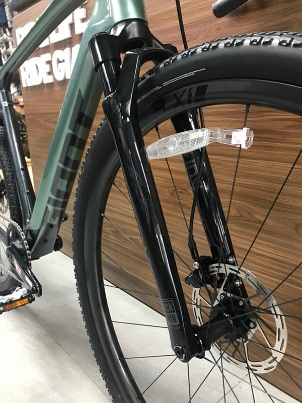 phuộc xe đạp đua Giant REVOLT X ADV PRO 2 2023