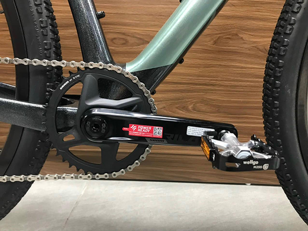 đùi đĩa xe đạp đua Giant REVOLT X ADV PRO 2 2023