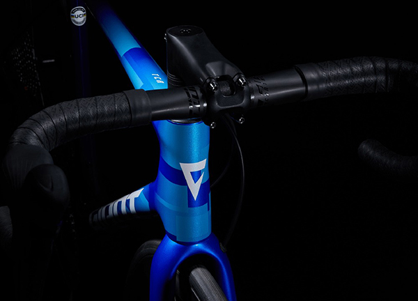 ghi đông xe đạp đua Giant TCR ADV SL D TEAM 2023