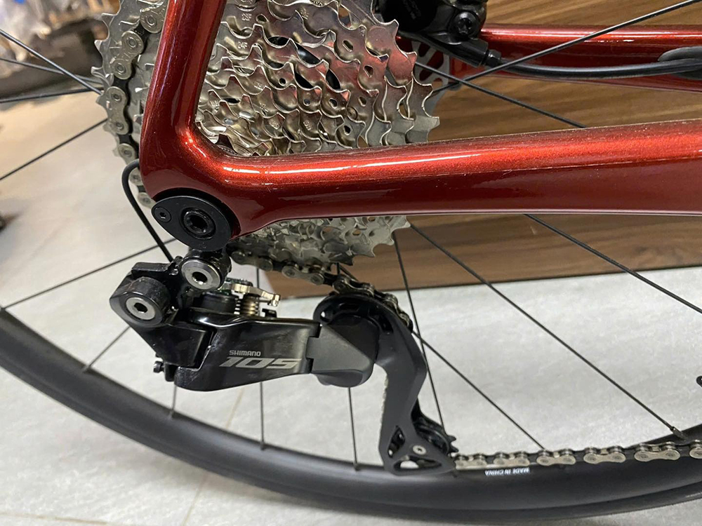 củ đề xe đạp đua Giant TCR ADV 1 KOM 2025