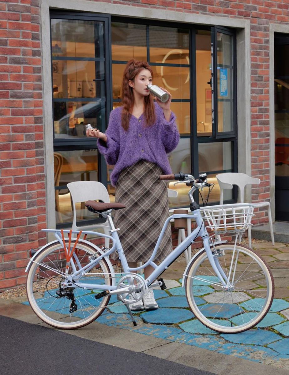 khung xe đạp nữ Momentum INEED LATTE 24/26 2025
