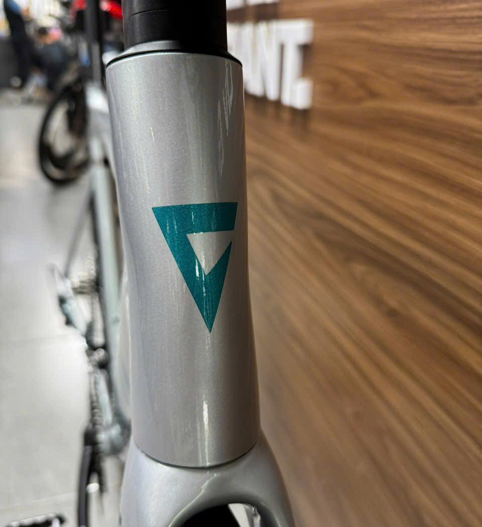 xe đạp đua Giant PCR LTD 1-E 2026 3