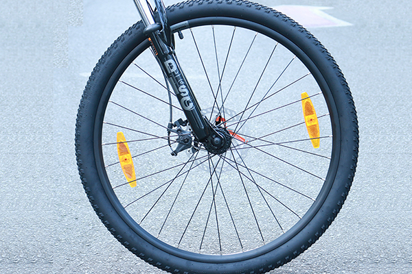 Vành xe 26 inch, lốp xe nhiều gai chống trơn trượt