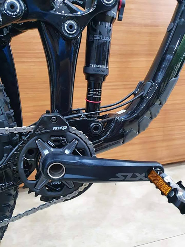 Vượt mọi địa hình với bộ đề SHIMANO cao cấp