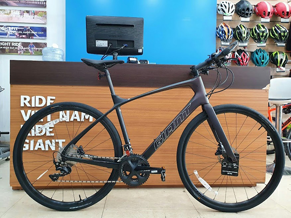 GIANT FASTROAD ADV 1 ASIA 2021