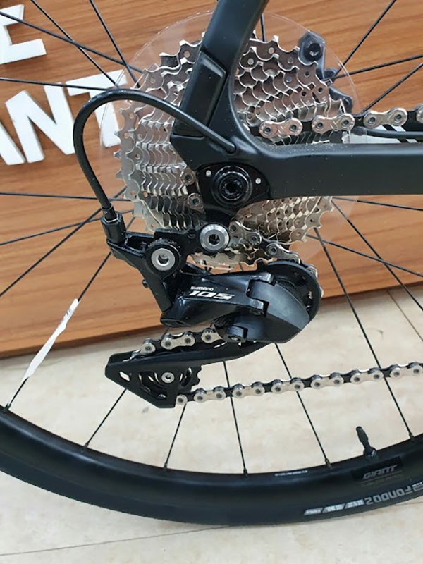 líp sau 11 tốc độ