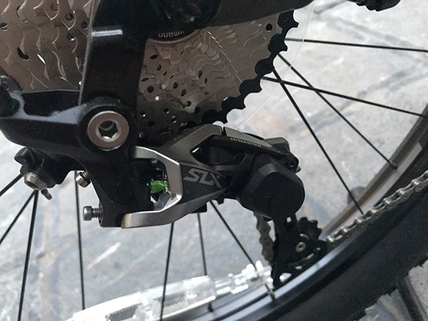 củ đề sau Shimano SLX 11S