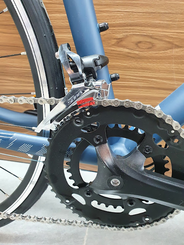 Bộ truyền động SHIMANO SORA chuyển động linh hoạt